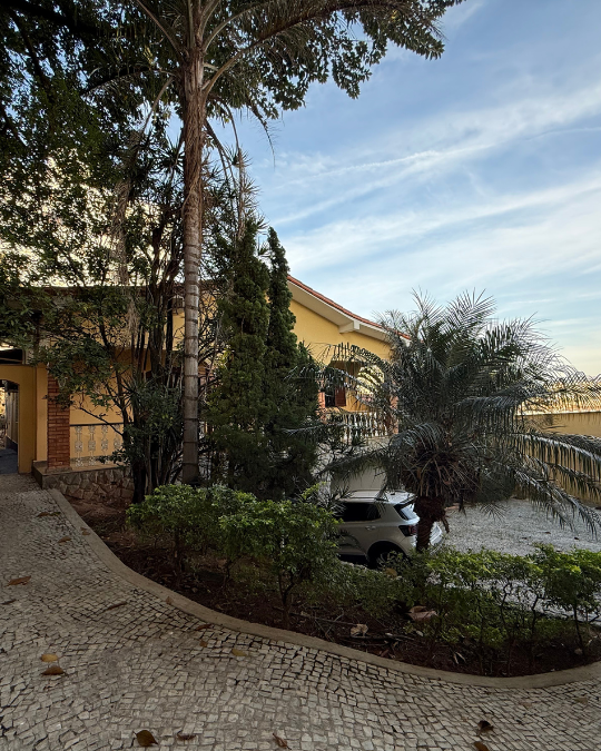 Casa Bairro São Luiz (capa)